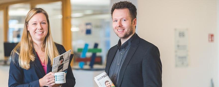 Symbolbild: Stellenanzeige der Kammer IHK zu Lübeck, Referent / Referentin für unsere IHK-Geschäftsstelle in Norderstedt