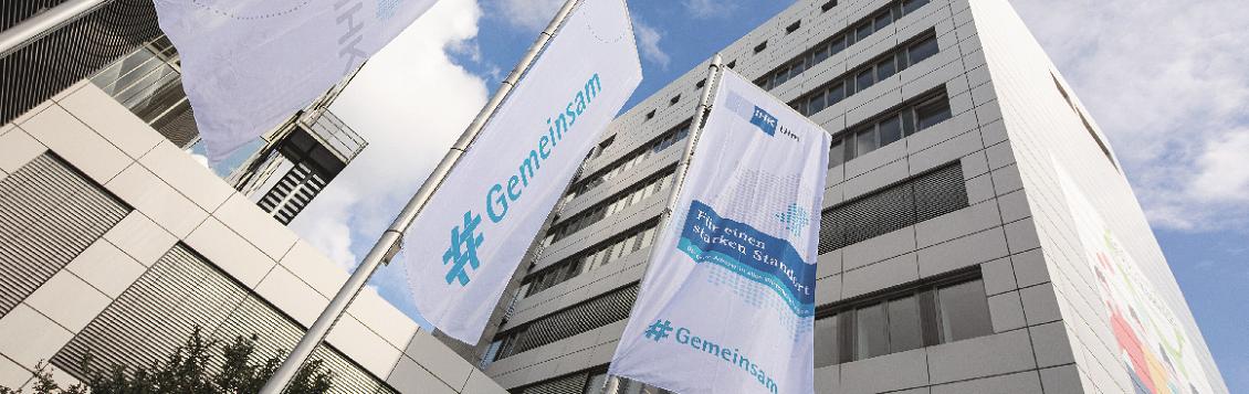 Symbolbild: Stellenanzeige der Kammer IHK Ulm, Produktmanager Weiterbildung (m/w/d)